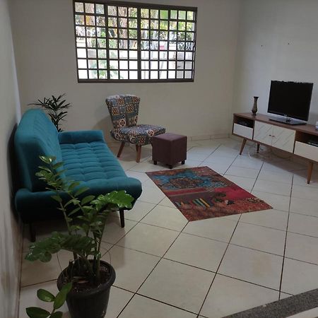 Willa Casa Completa Com Piscina Em Bairro Nobre De Uberlândia Zewnętrze zdjęcie